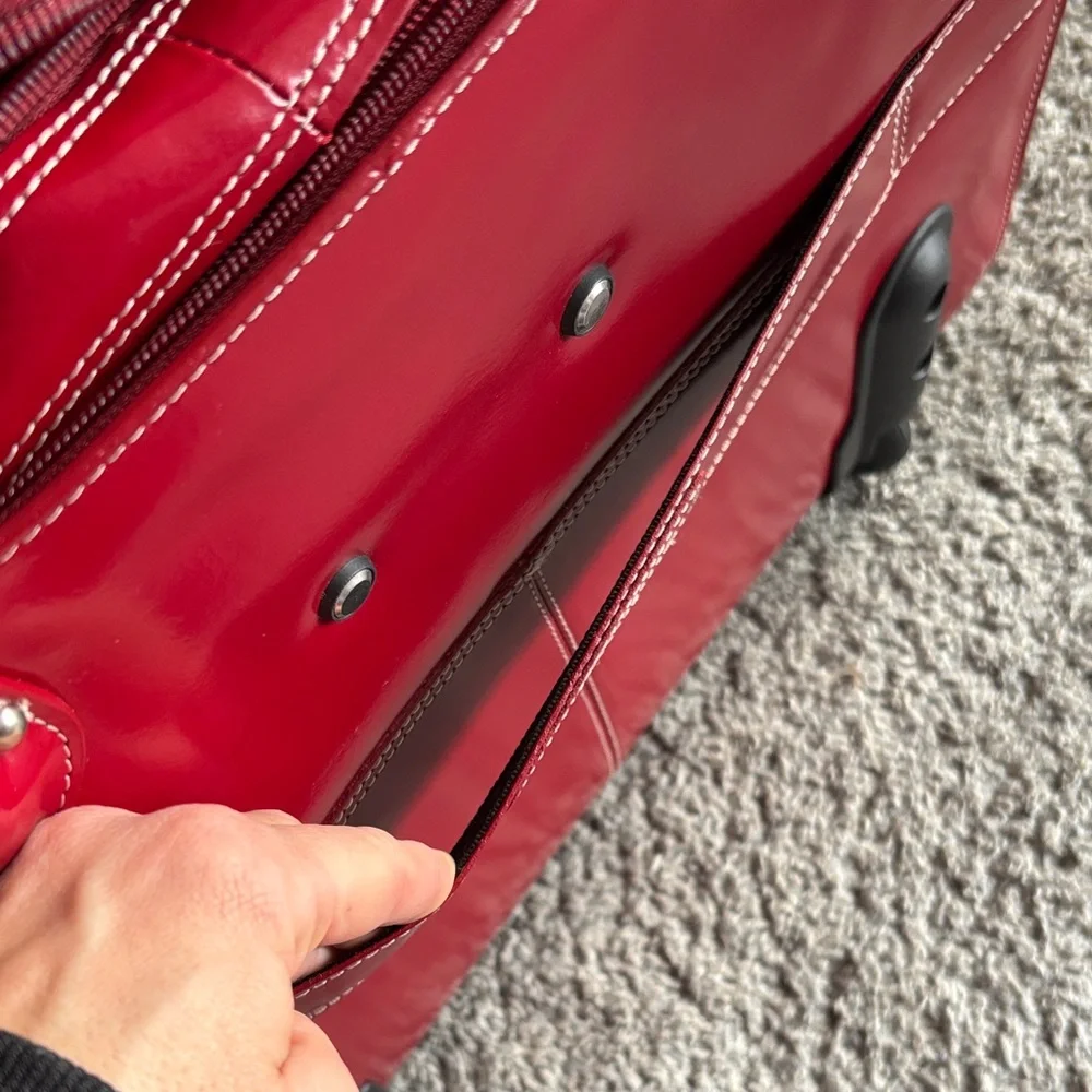 McKlein “Edgebrook” Rolling Laptop Briefcase - Picture 9 of 16